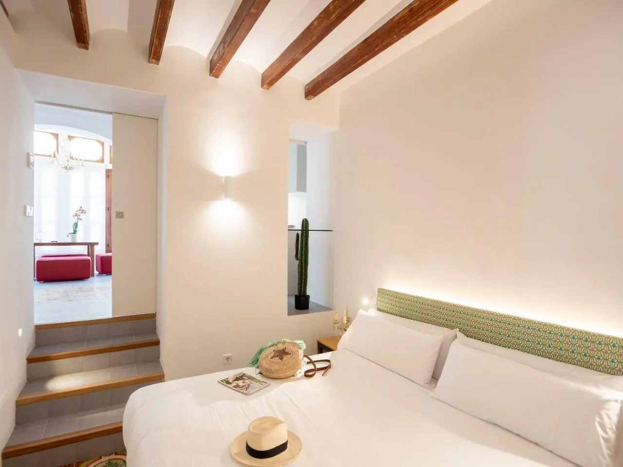 Es Palauet Brandnew One Suite Apartment In Ibiza Center Ibiza Town