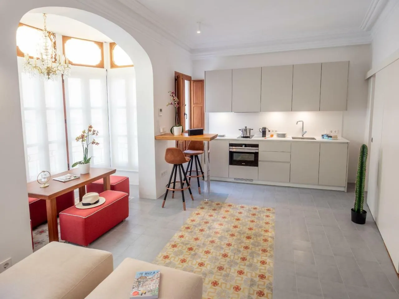 Es Palauet Brandnew One Suite Apartment In Ibiza Center Ibiza Town